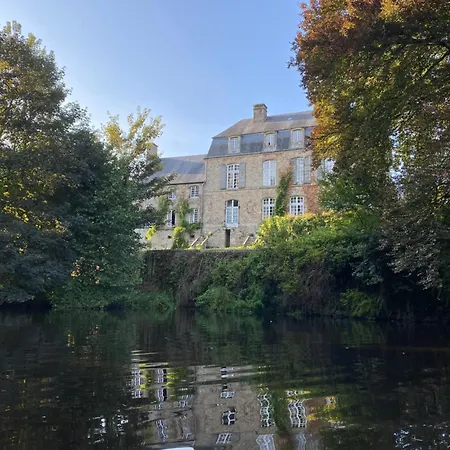 Chateau De Saint-Pois