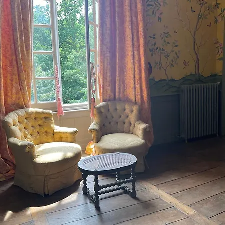 Chateau De Bed & Breakfast