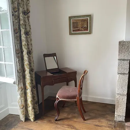 Bed & Breakfast Chateau De Saint-Pois